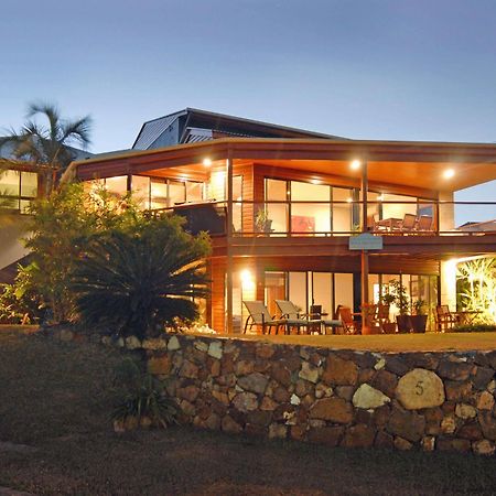 Airlie Waterfront Bed & Breakfast Еърли Бийч Екстериор снимка
